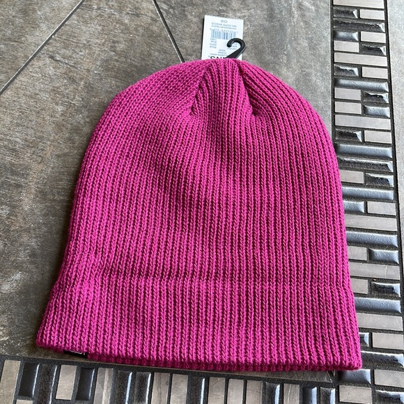 Vans MN Core Basics Beanie Raspberry Magenta WMNS - Picture 9 of 13